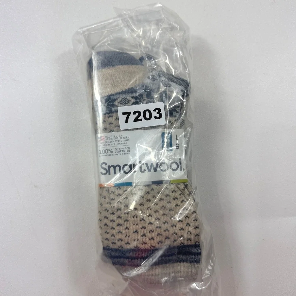Smartwool 2 Pair Women L Cozy Cabin Crew Merino Wool Socks Natural Large LOT 2